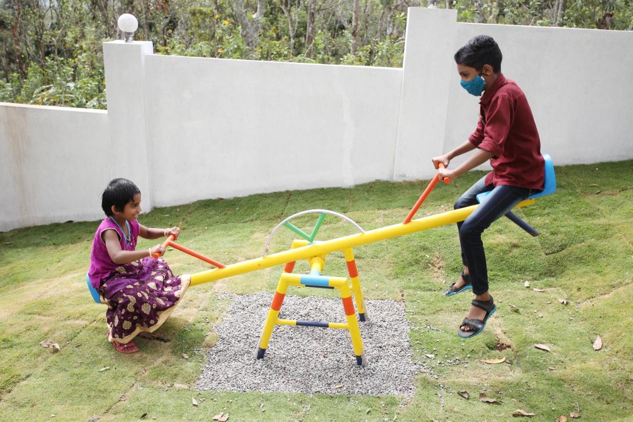 Paadi Holidays Ramakkalmedu Idukki Kültér fotó